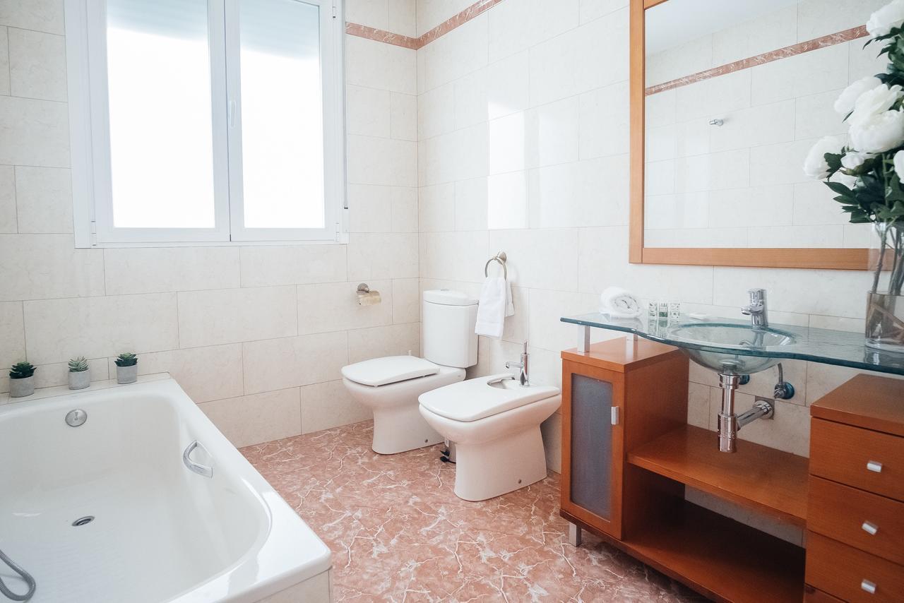 300m² 5 Slaapkamer, 4 Privé Badkamer In Centrum Appartement Madrid